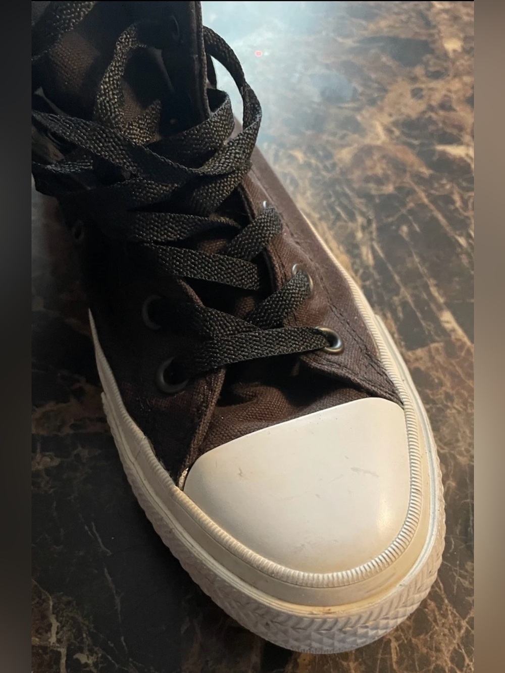Converse Chuck Taylor All Star 2 Mid-Top Black/White Sneaker size 6Men / 8Women - Picture 10 of 11